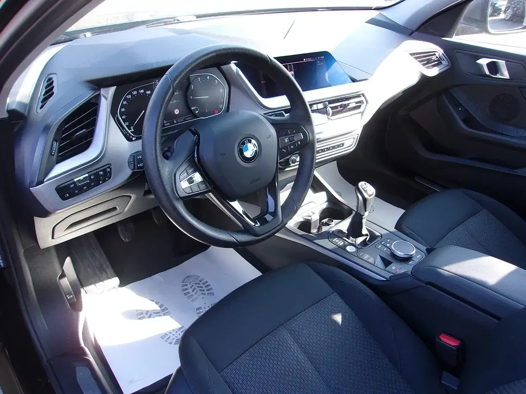 BMW 118 Advantage - Thumbnail 8