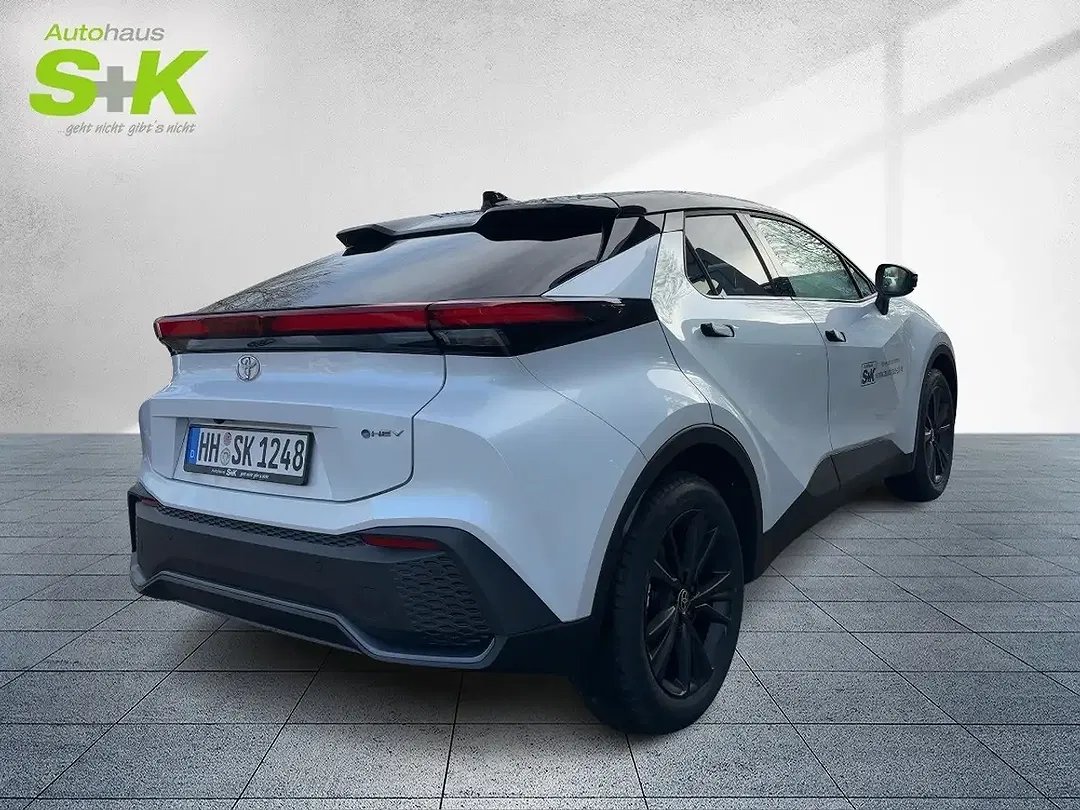 Toyota C-HR Hybrid Teamplayer - Thumbnail 4