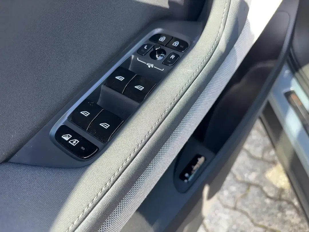 Polestar 2 Standard Range Pilot - Thumbnail 11