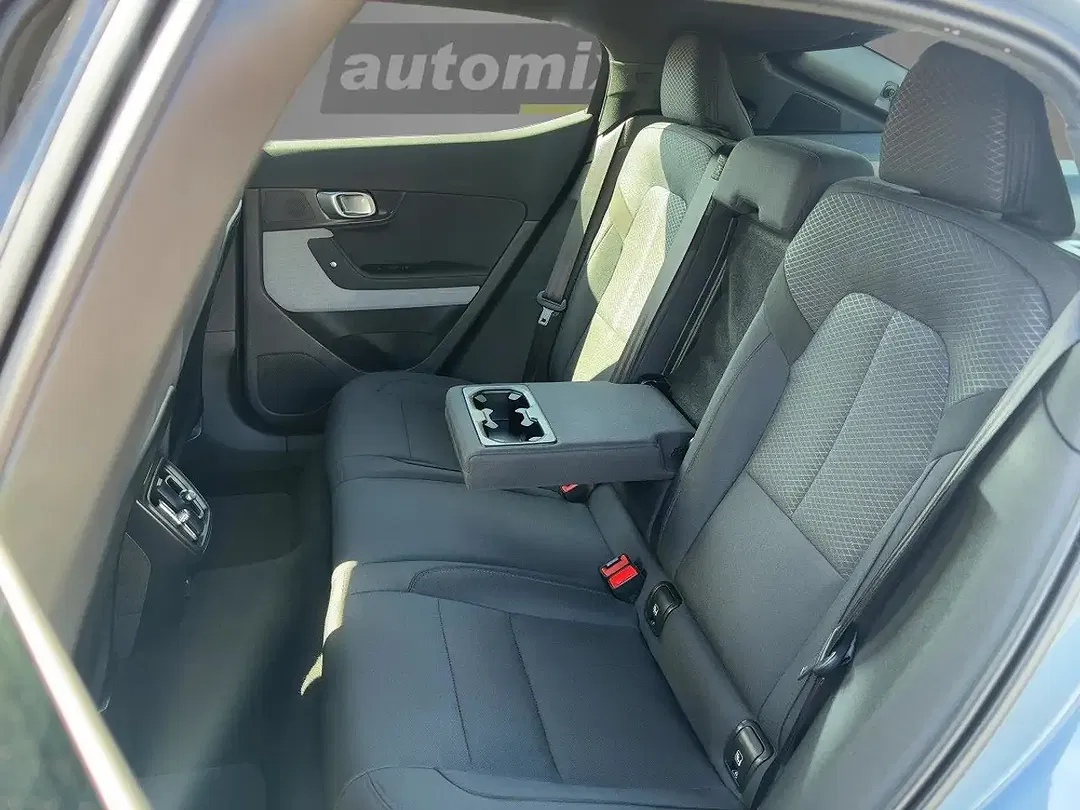 Polestar 2 Standard Range Pilot - Thumbnail 7