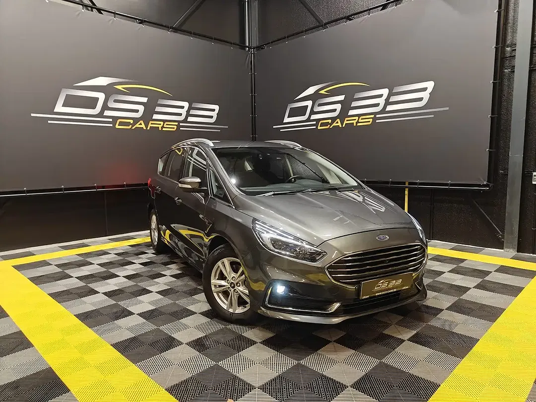 Ford S-Max 2.0 4x4 Titanium - foto 1
