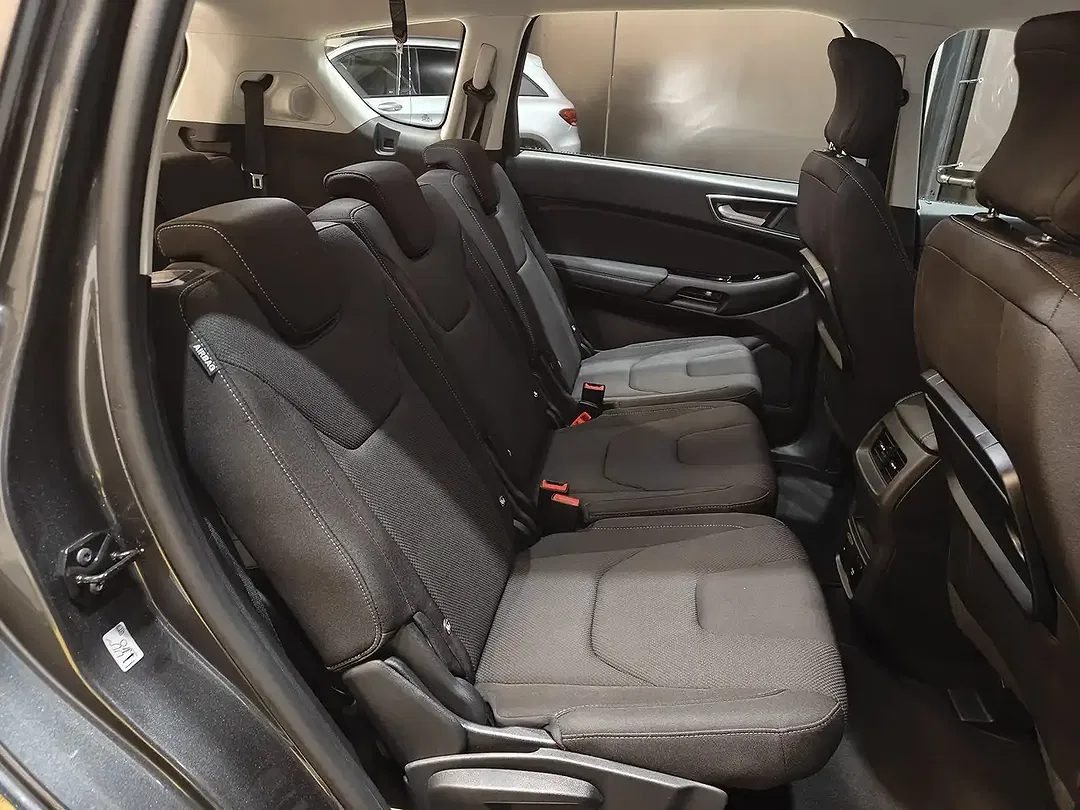 Ford S-Max 2.0 4x4 Titanium - Thumbnail 18