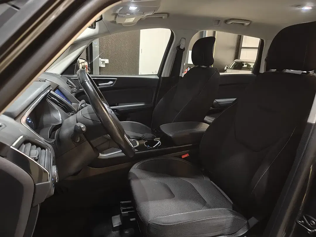 Ford S-Max 2.0 4x4 Titanium - Thumbnail 20