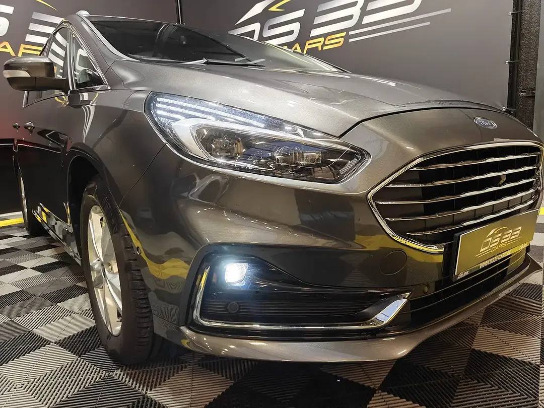Ford S-Max 2.0 4x4 Titanium - Thumbnail 6