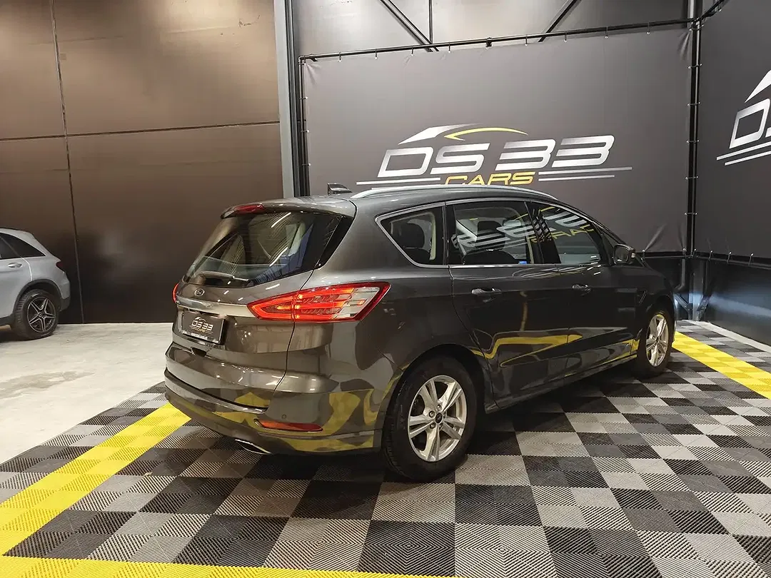 Ford S-Max 2.0 4x4 Titanium - Thumbnail 8
