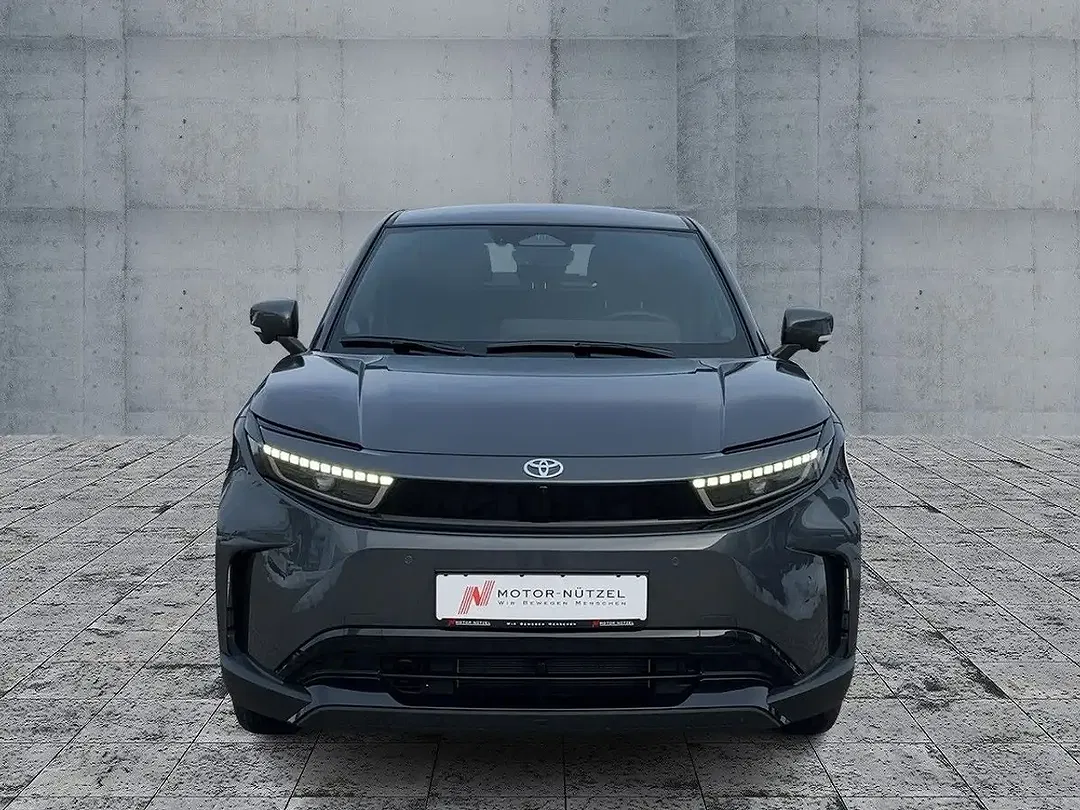 Toyota Urban Cruiser Lounge - Thumbnail 3
