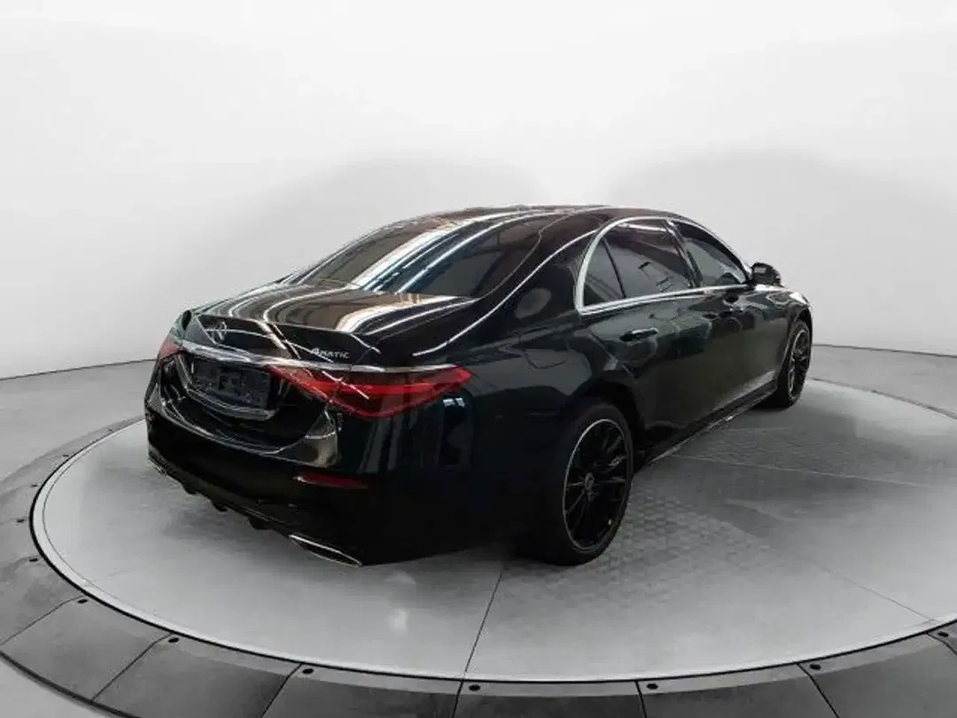 Mercedes-Benz S 580 4MATIC AMG - Thumbnail 3