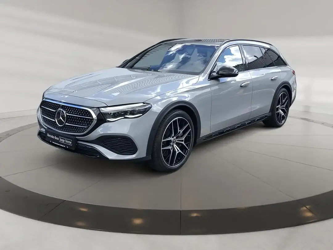 Mercedes-Benz E 220 4MATIC AMG MBUX All-Terrain Avantgarde - foto 1