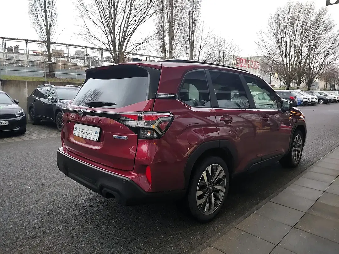 Subaru Forester 2.0 e-Boxer AWD - Thumbnail 4