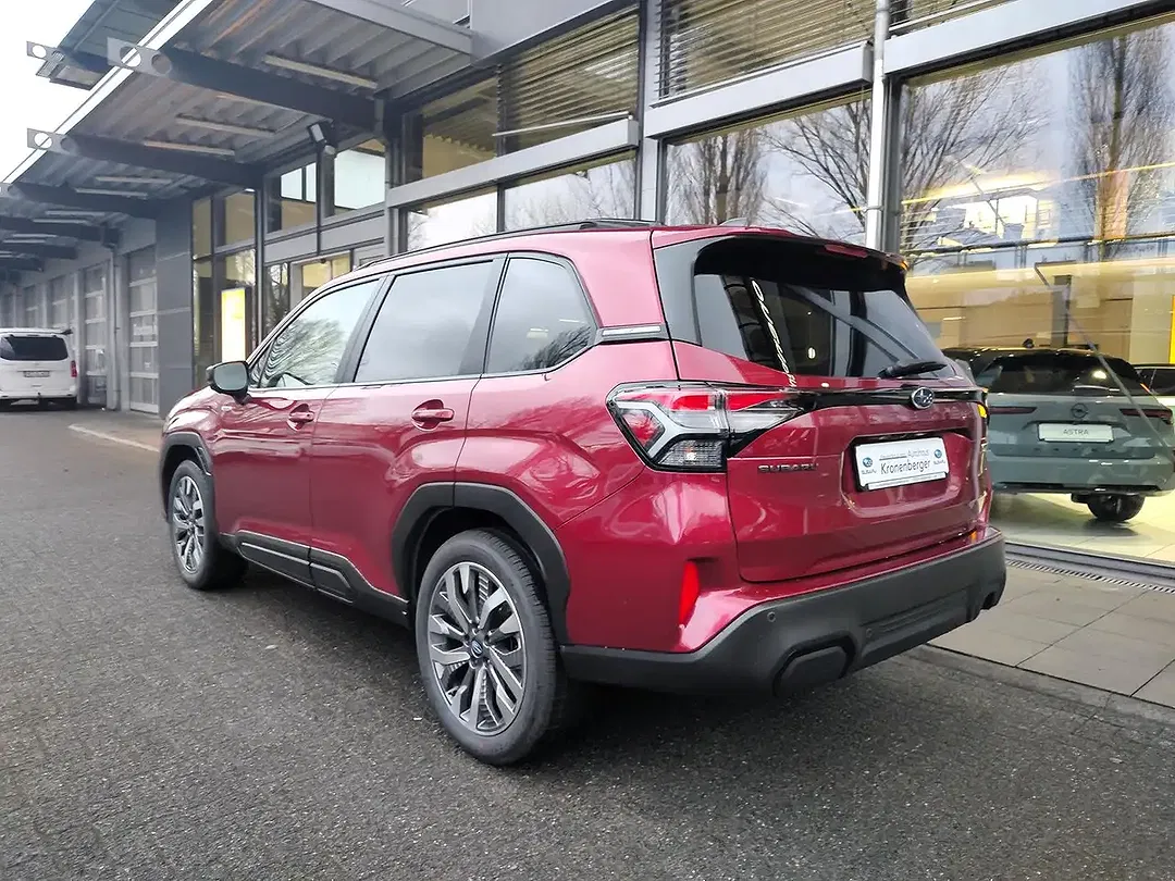 Subaru Forester 2.0 e-Boxer AWD - Thumbnail 6