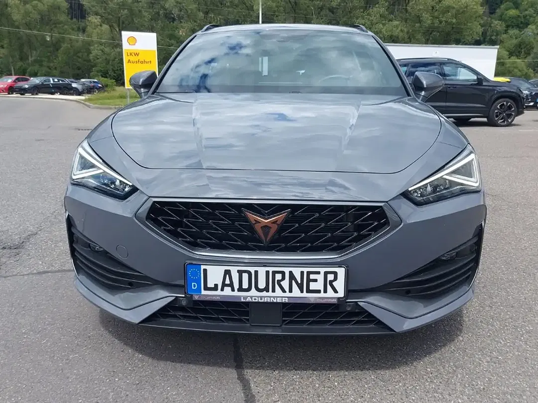 CUPRA Leon PHEV VZ Sportstourer - Thumbnail 1