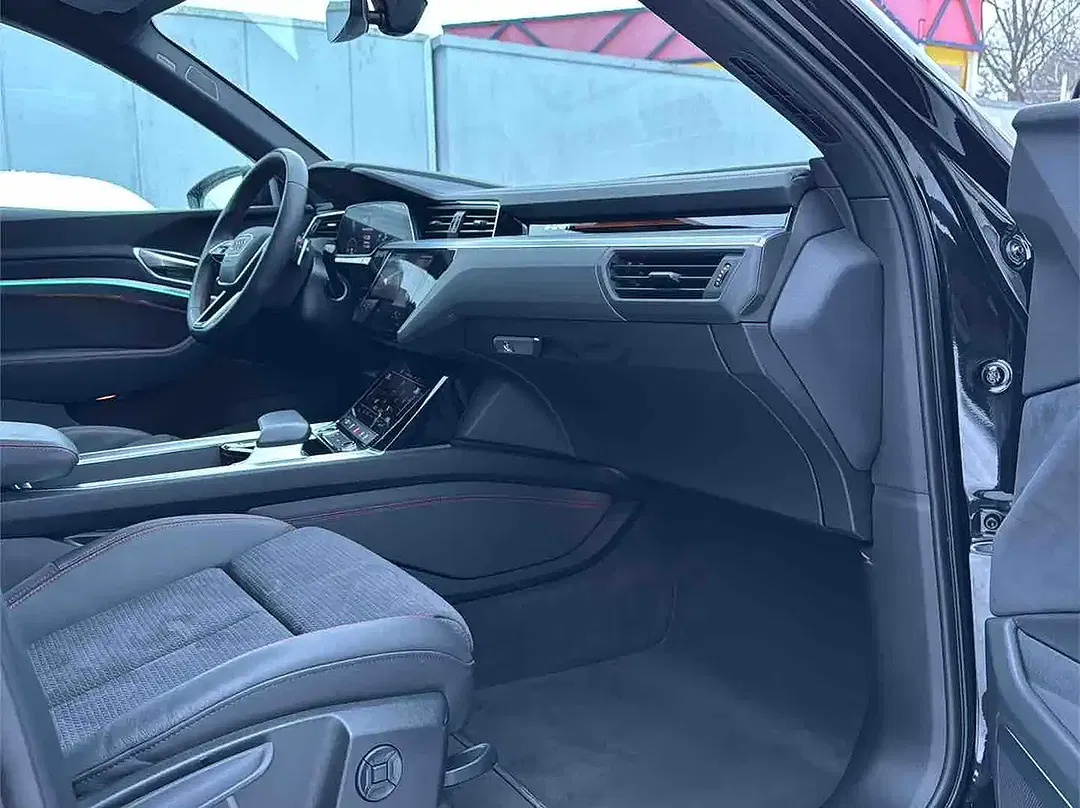 Audi Q8 e-tron 50 Sportback S line - foto 15