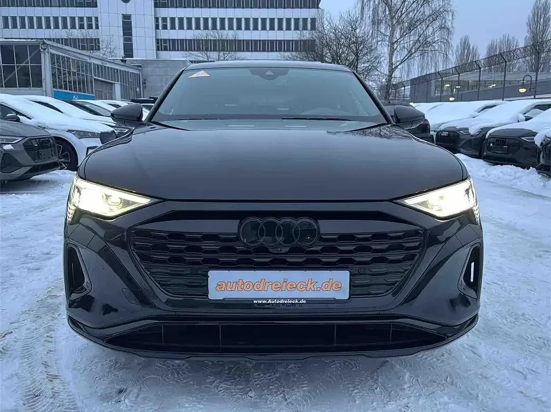 Audi Q8 e-tron 50 Sportback S line - Thumbnail 4