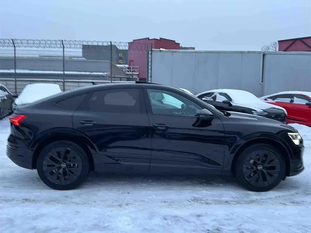 Audi Q8 e-tron 50 Sportback S line - Thumbnail 6