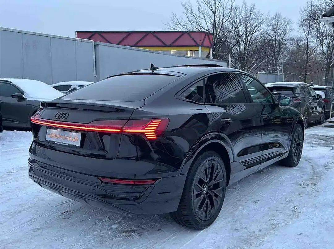 Audi Q8 e-tron 50 Sportback S line - Thumbnail 7