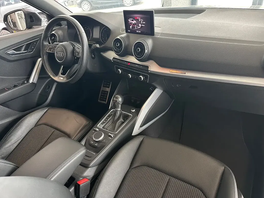 Audi Q2 35 TFSI S tronic S line sport - Thumbnail 13