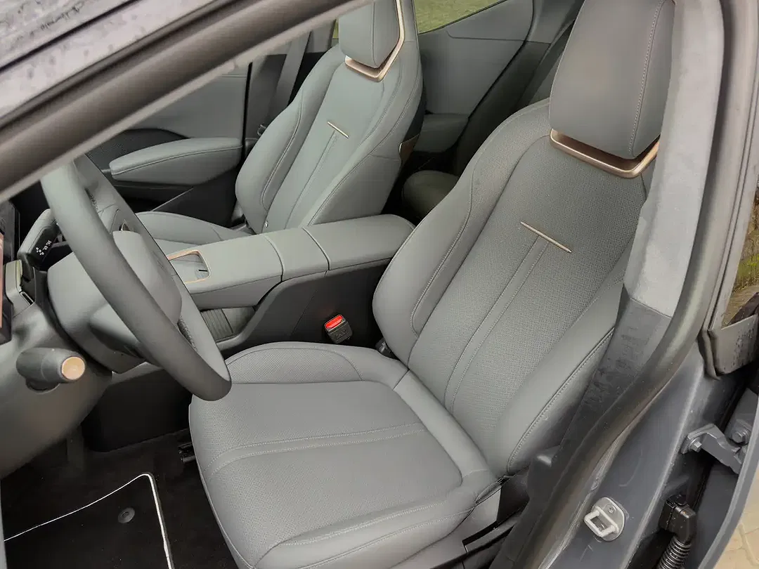 Zeekr X - Thumbnail 10