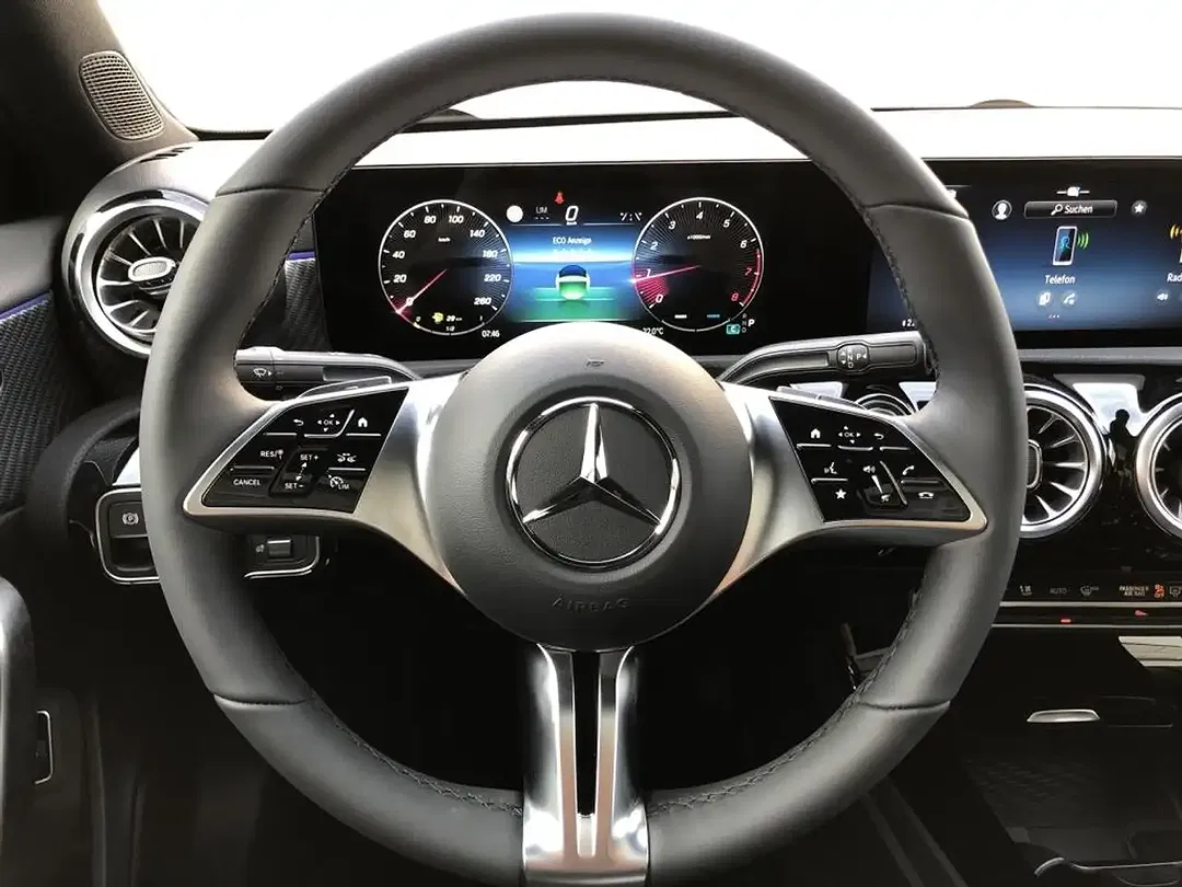 Mercedes-Benz A 200 MBUX Progressive Night - Thumbnail 10