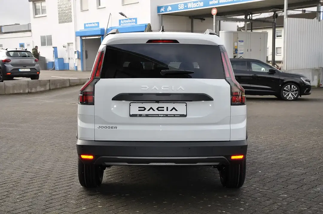 Dacia Jogger TCe Journey - Thumbnail 7