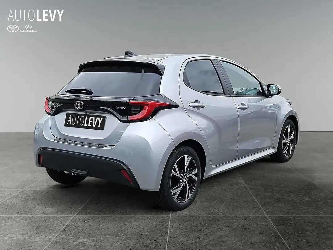 Toyota Yaris 1.5 Teamplayer - Thumbnail 5