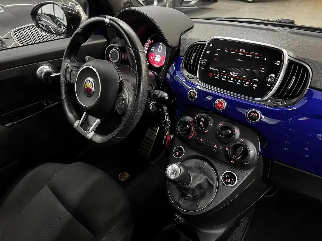 Abarth 500 - Thumbnail 11