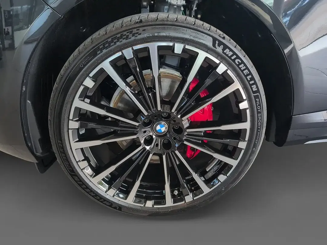 BMW X5 xDrive - Thumbnail 9