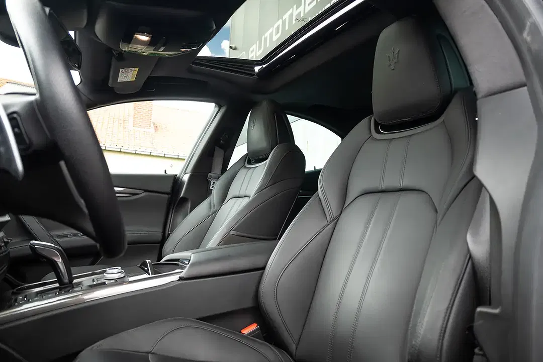Maserati Ghibli 3.0 V6 Bi-Turbo Q4 S Modena Sport - foto 15