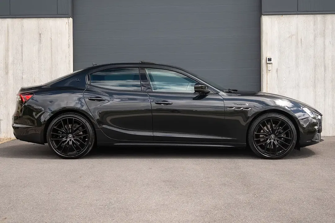 Maserati Ghibli 3.0 V6 Bi-Turbo Q4 S Modena Sport - foto 2