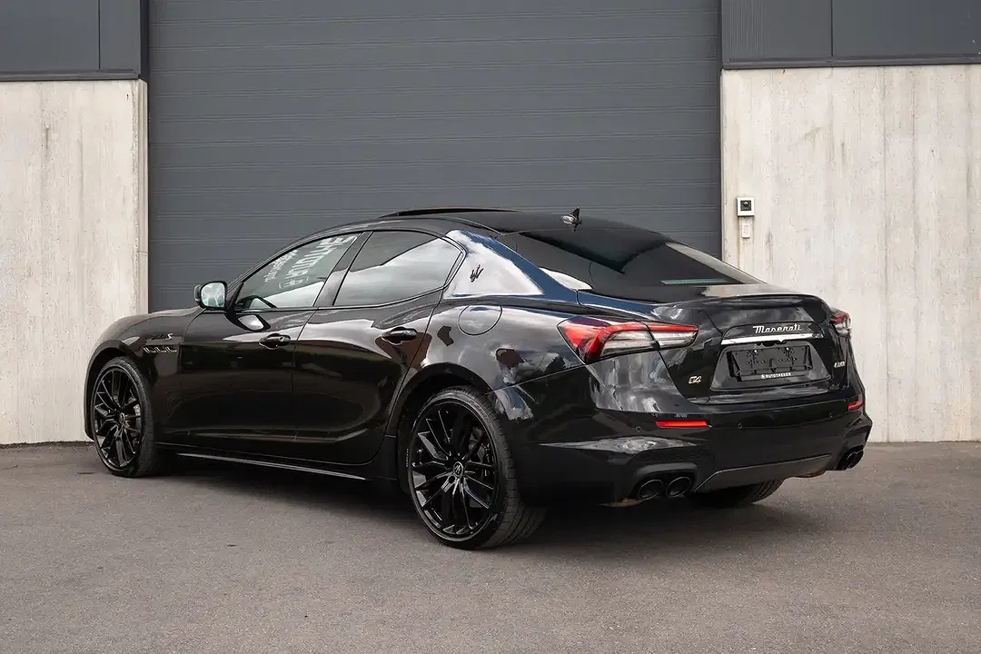 Maserati Ghibli 3.0 V6 Bi-Turbo Q4 S Modena Sport - Thumbnail 5