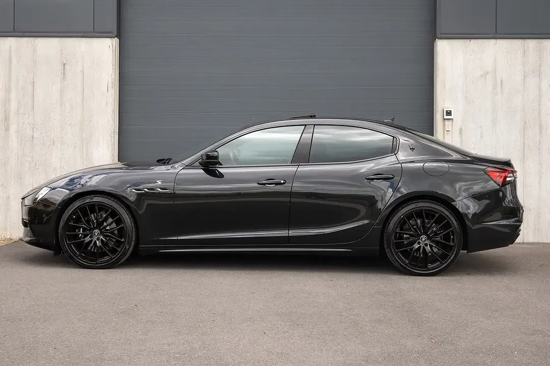 Maserati Ghibli 3.0 V6 Bi-Turbo Q4 S Modena Sport - Thumbnail 6