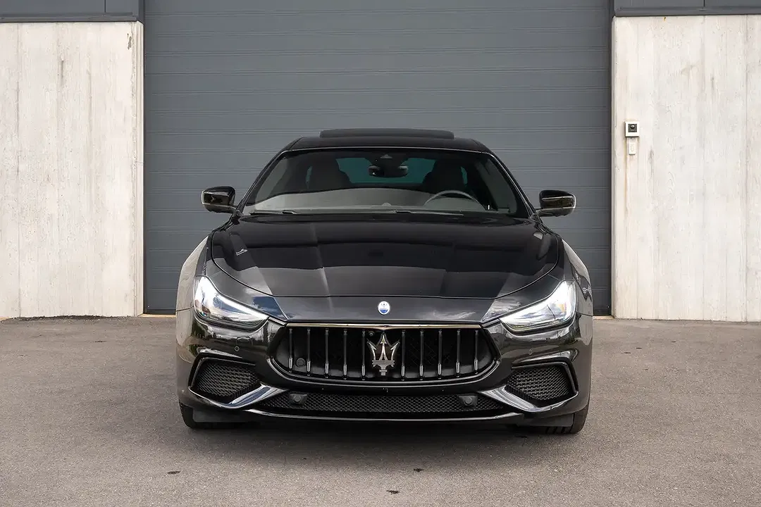 Maserati Ghibli 3.0 V6 Bi-Turbo Q4 S Modena Sport - Thumbnail 8