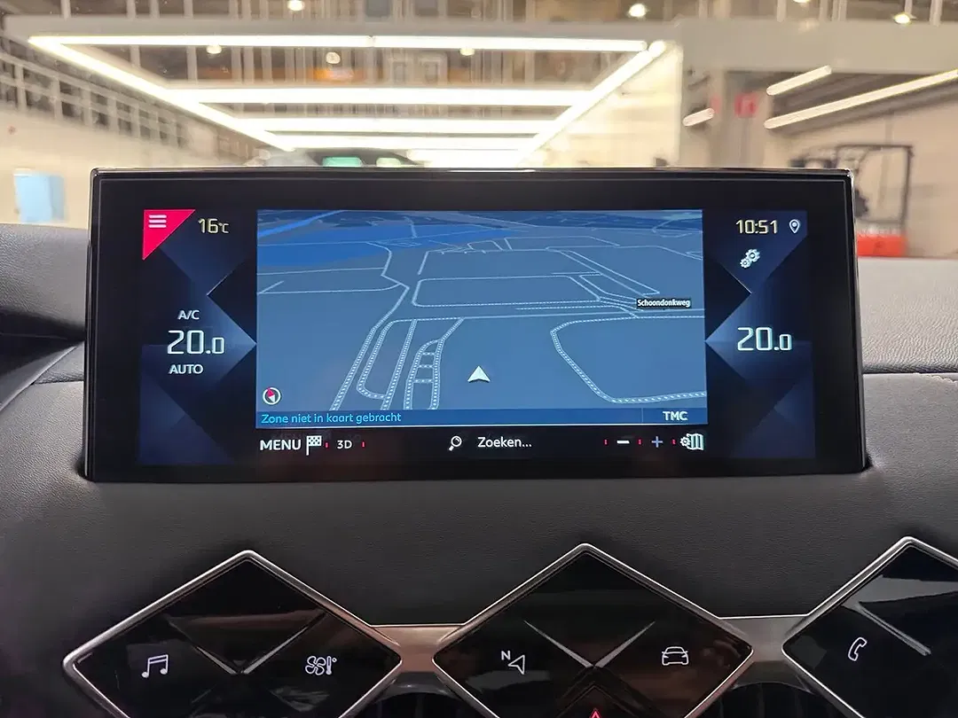 DS Automobiles DS 3 Crossback - Thumbnail 18