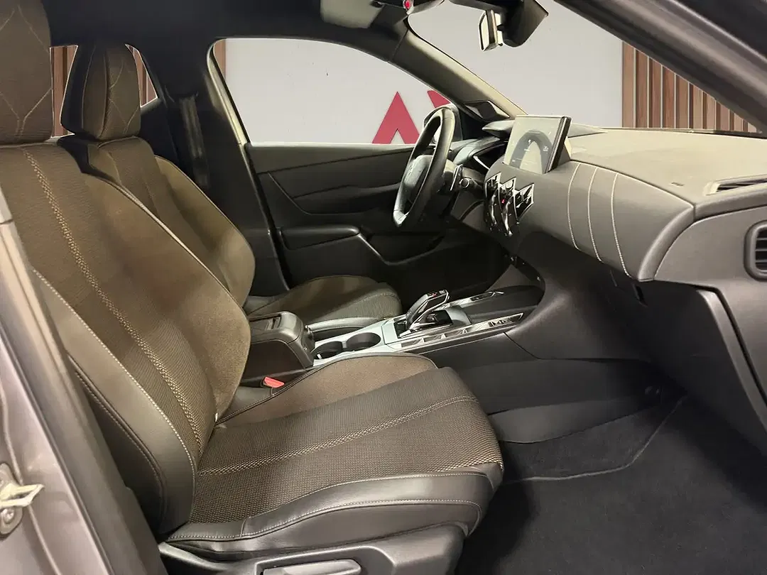 DS Automobiles DS 3 Crossback - Thumbnail 25