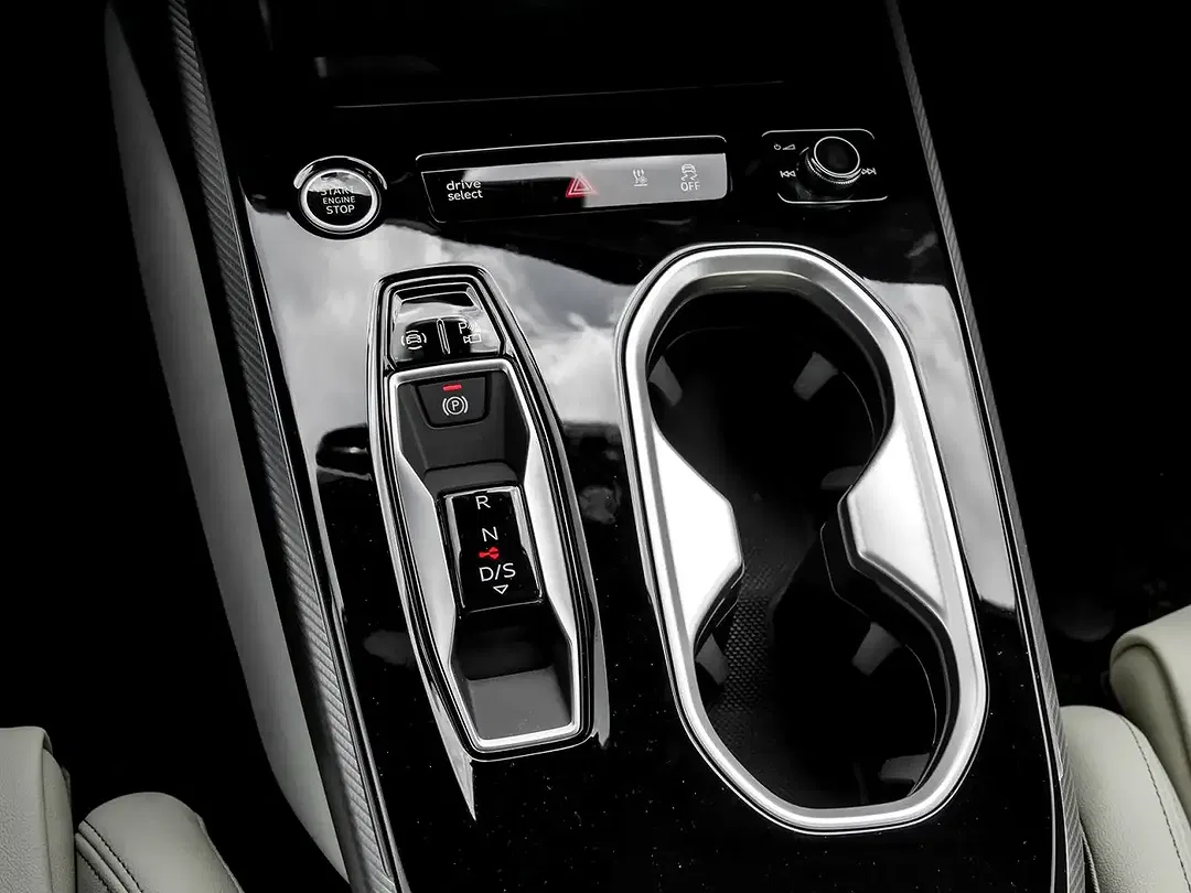 Audi A6 TDI S tronic quattro Avant S line - Thumbnail 10