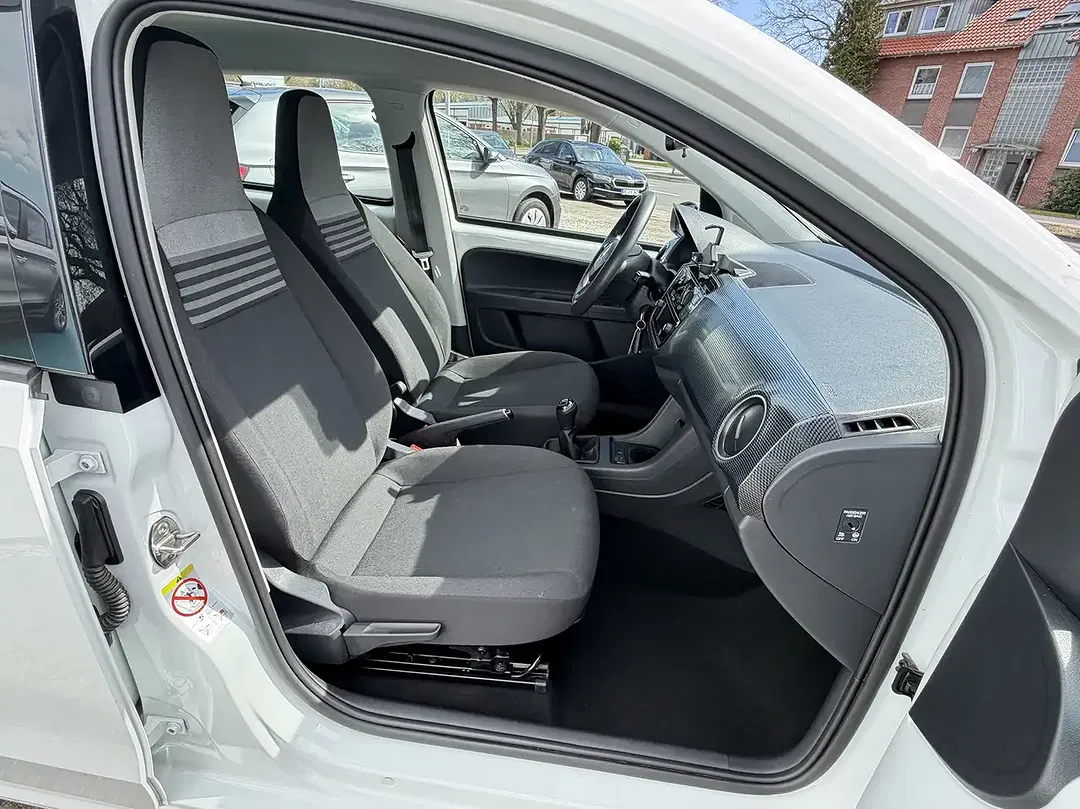Volkswagen up! 1.0 - Thumbnail 10