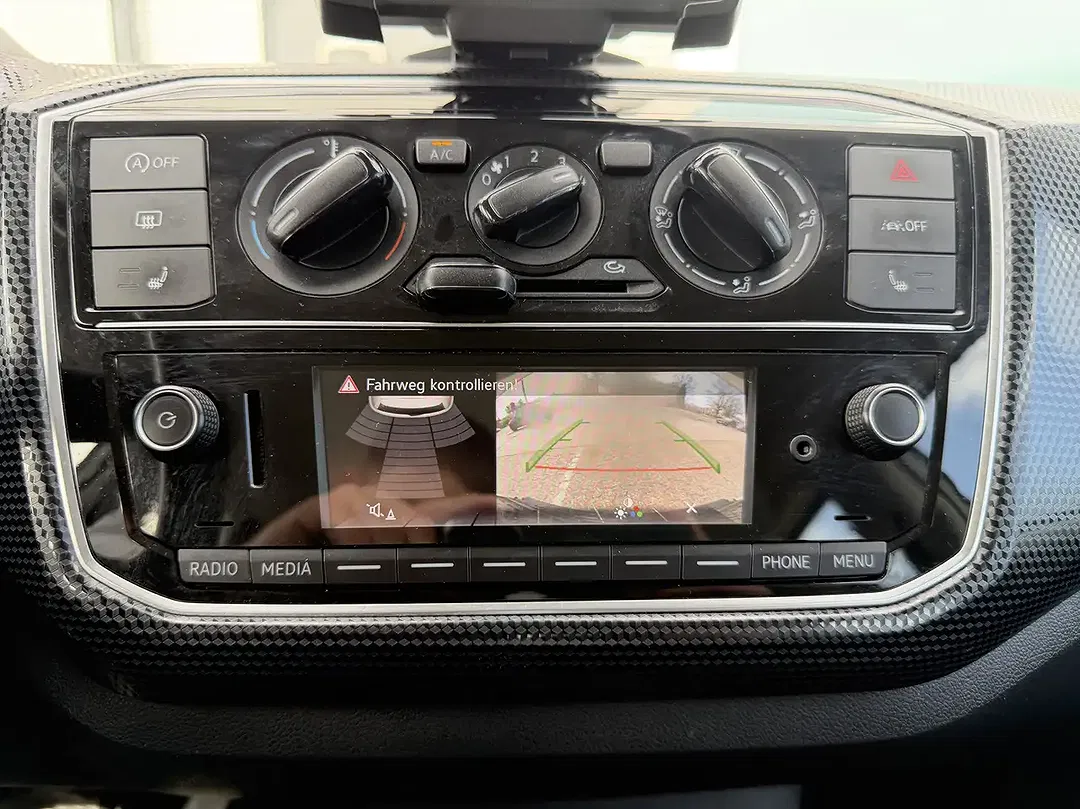 Volkswagen up! 1.0 - Thumbnail 13