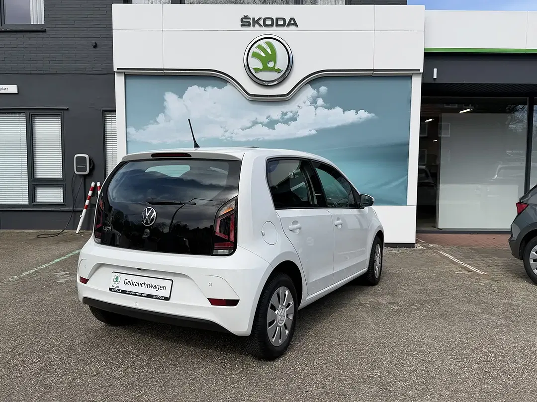 Volkswagen up! 1.0 - Thumbnail 5