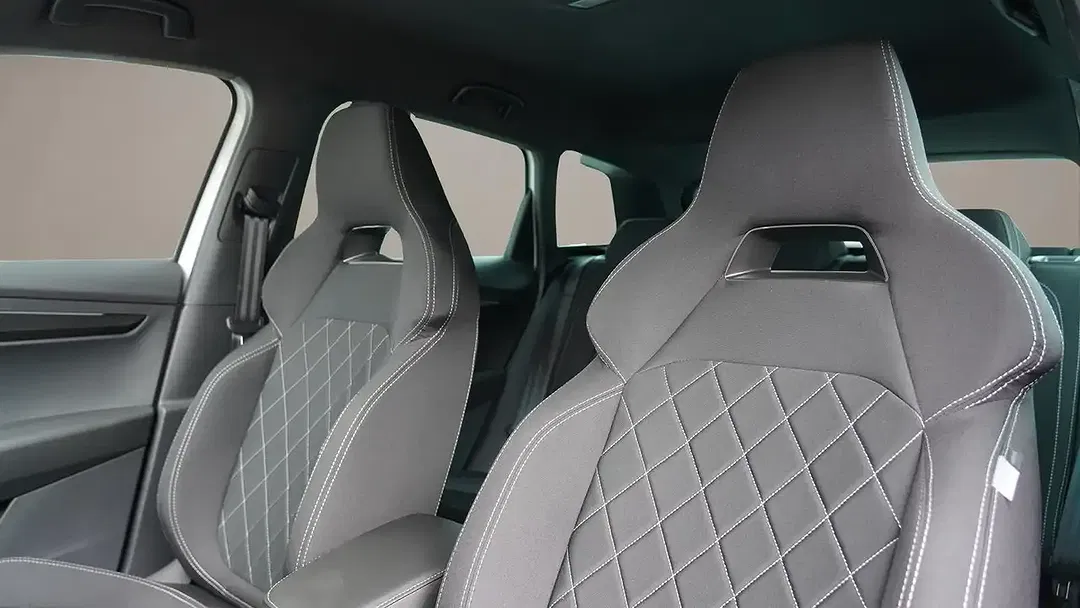 Skoda Karoq 2.0 TDI DSG 4x4 Sportline - Thumbnail 12