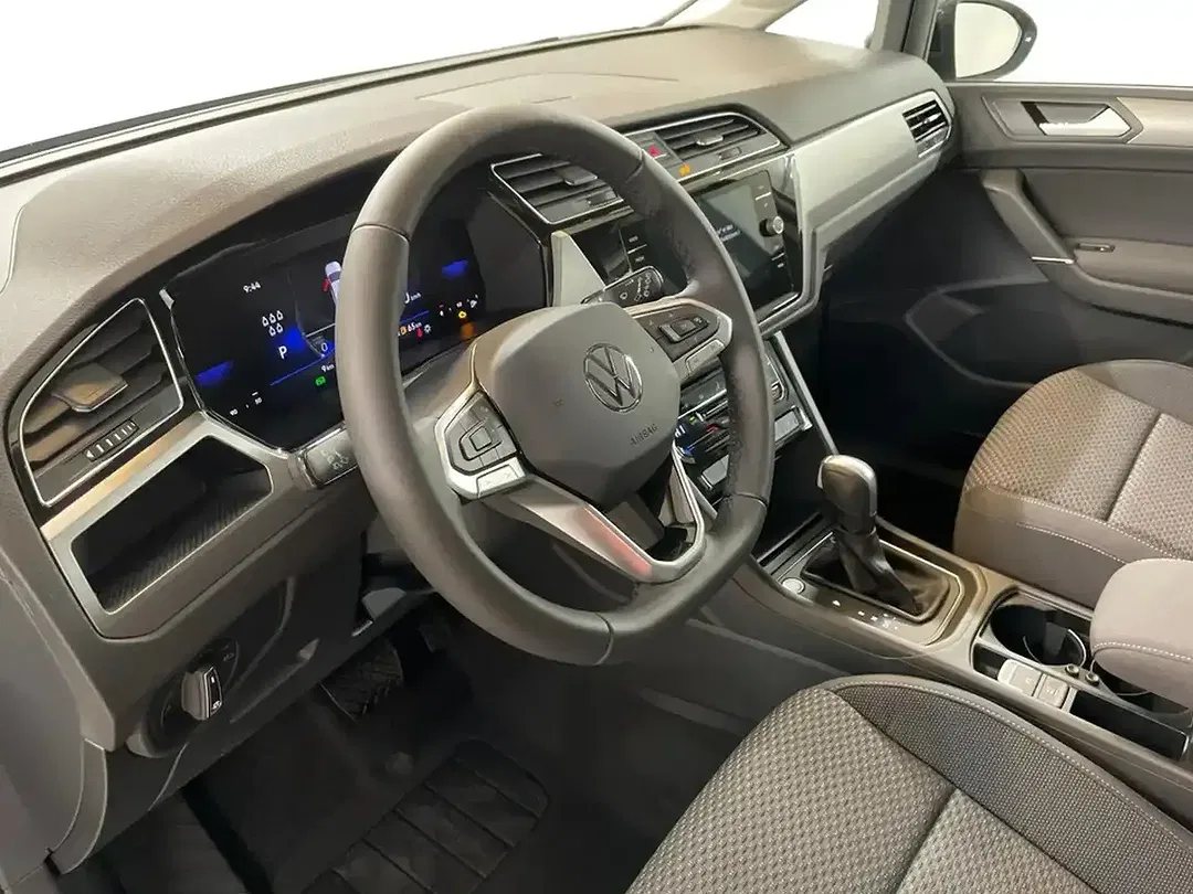 Volkswagen Touran 1.5 TSI DSG Comfortline Edition - Thumbnail 7