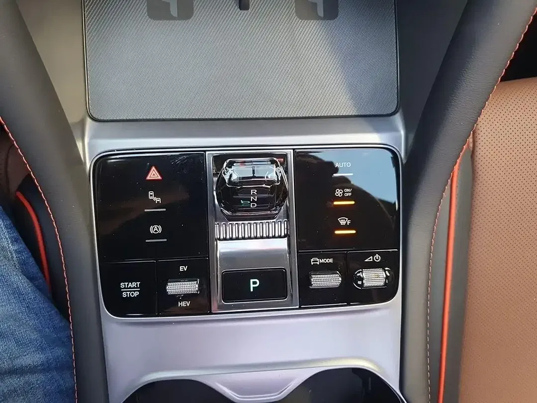 BYD Seal U 1.5 DM-i PHEV AWD Design - Thumbnail 19