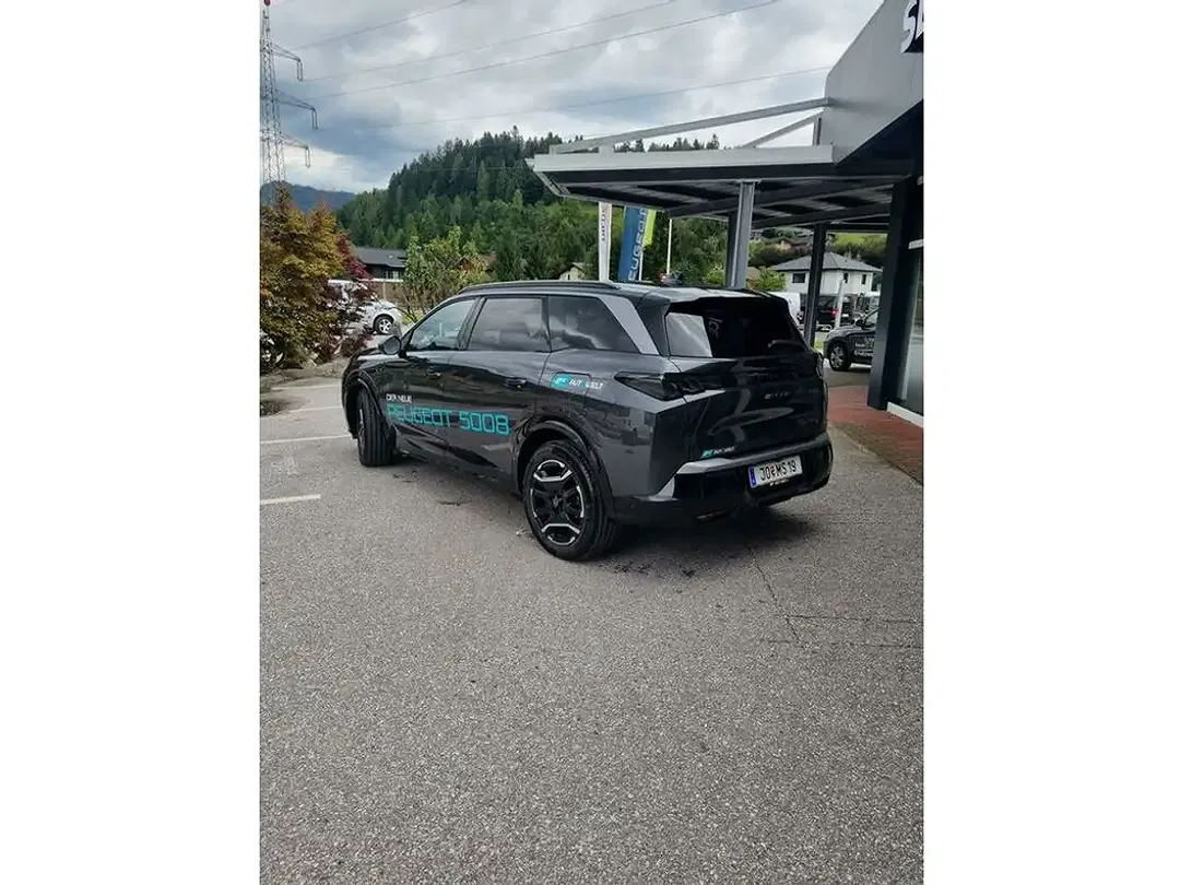 Peugeot 5008 210 EV GT - Thumbnail 3