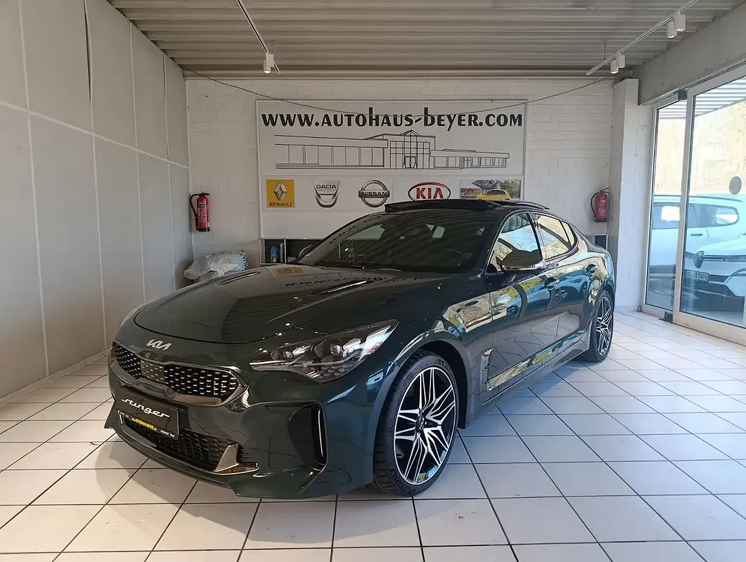 Kia Stinger GT Performance - foto 1