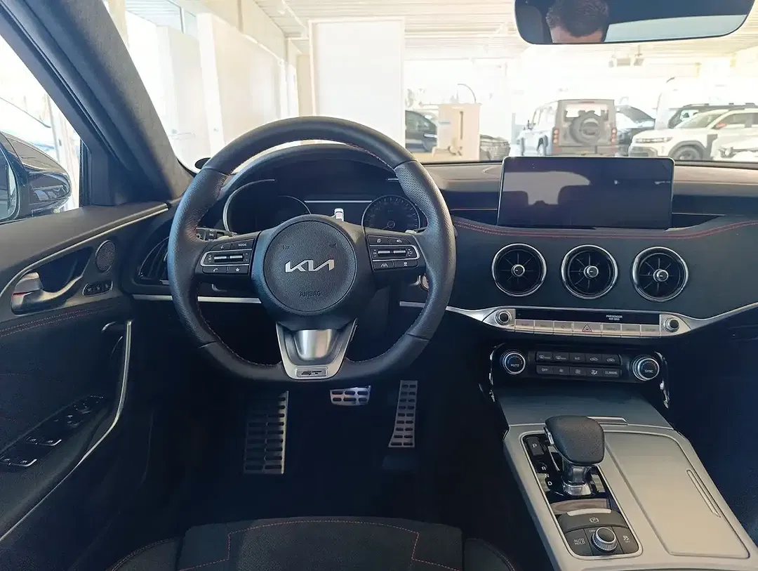 Kia Stinger GT Performance - Thumbnail 7