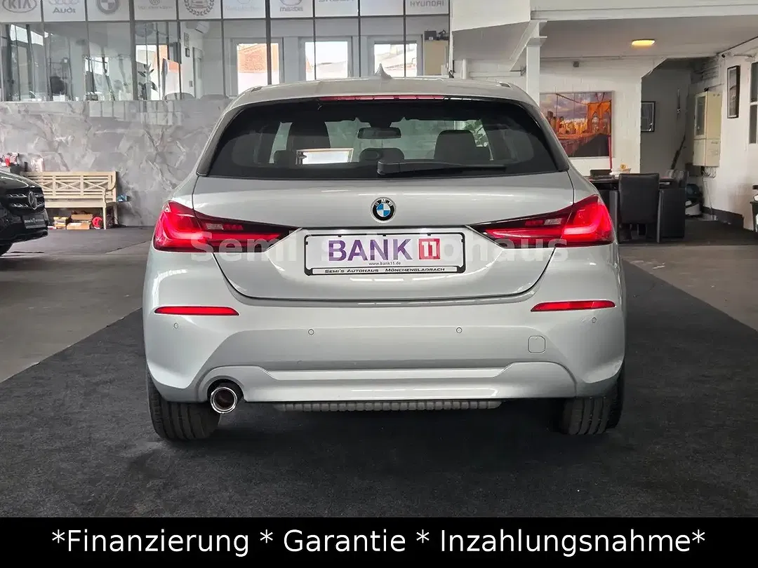 BMW 118 Advantage - Thumbnail 4