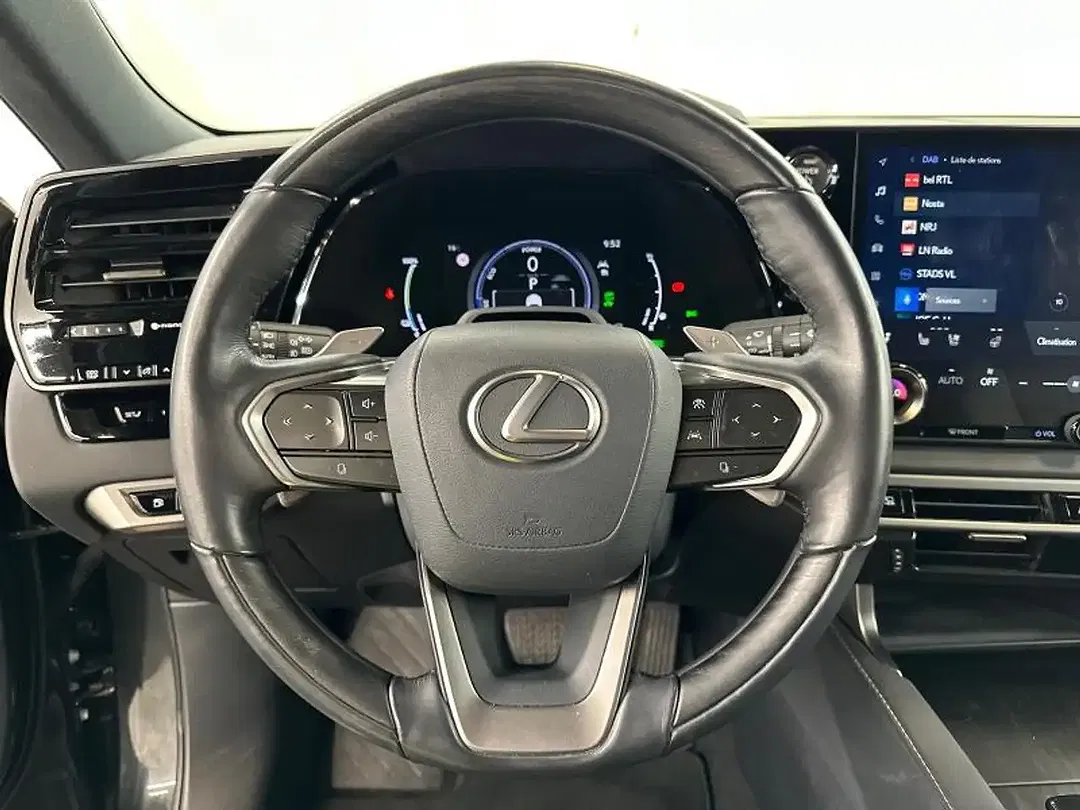 Lexus RX 450h PHEV - Thumbnail 23