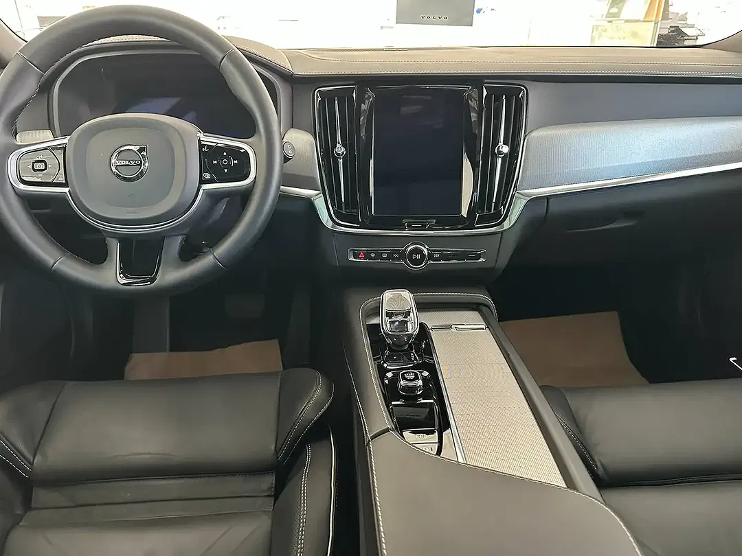 Volvo V90 B4 Ultimate Dark - Thumbnail 12
