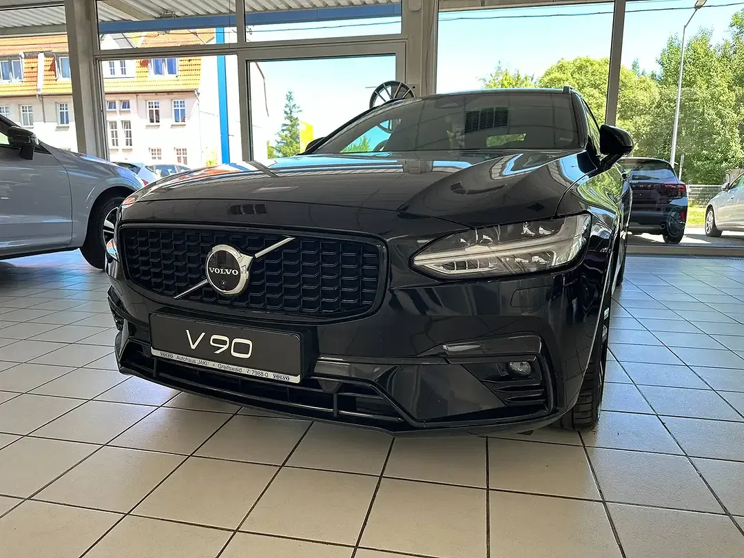 Volvo V90 B4 Ultimate Dark - Thumbnail 2