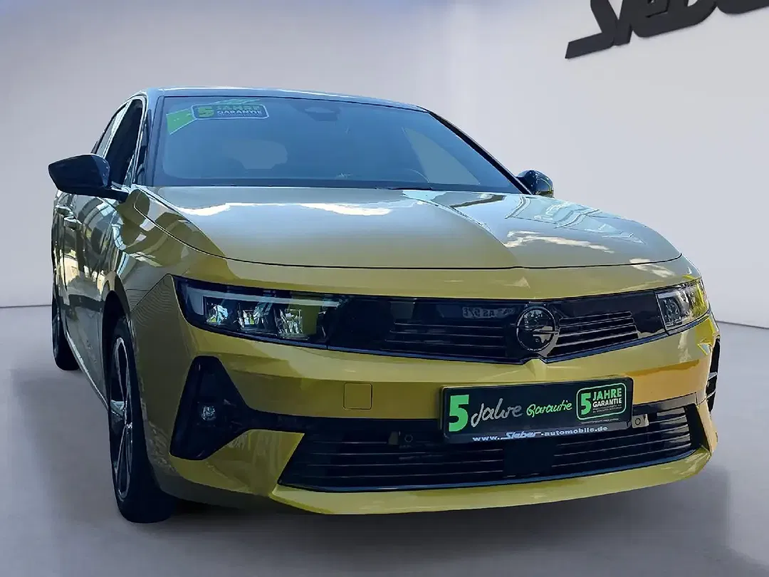 Opel Astra 1.2 Turbo GS - Thumbnail 2