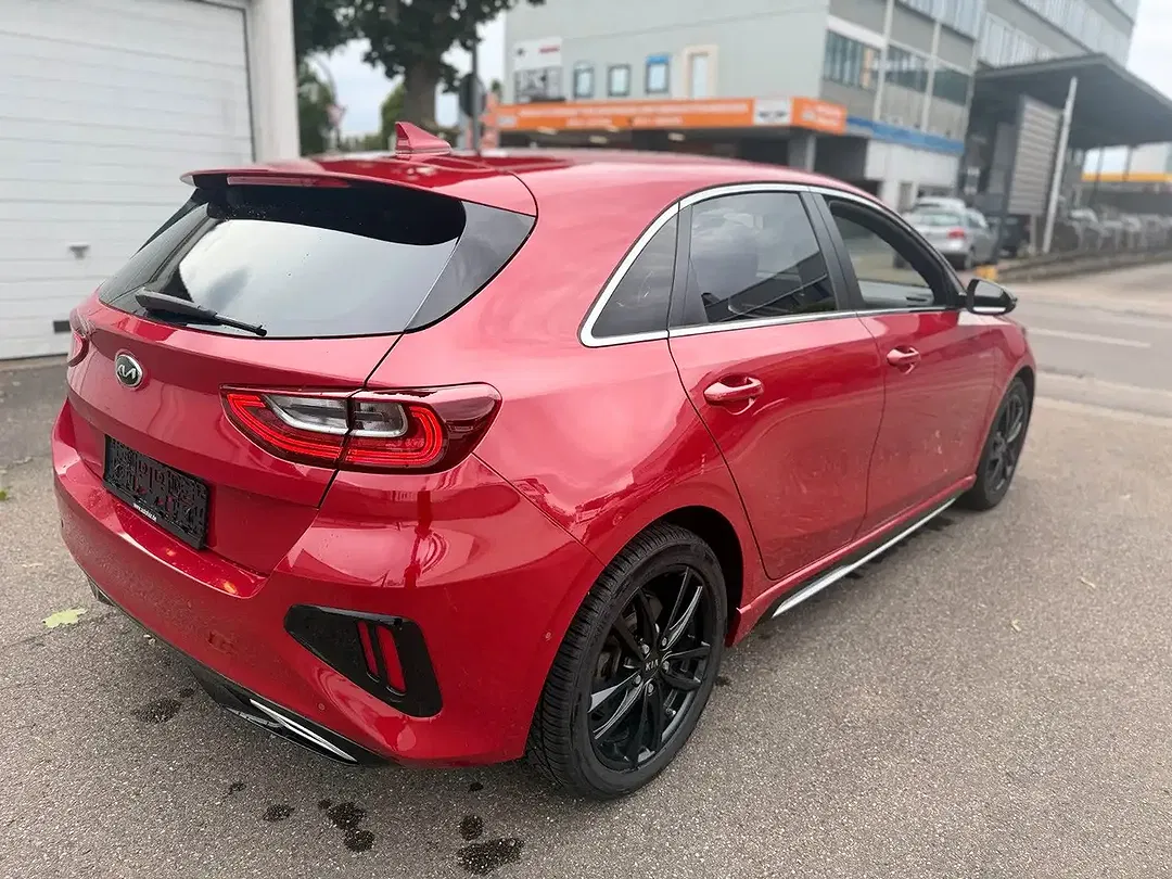 Kia Ceed / cee'd GT-Line - Thumbnail 6