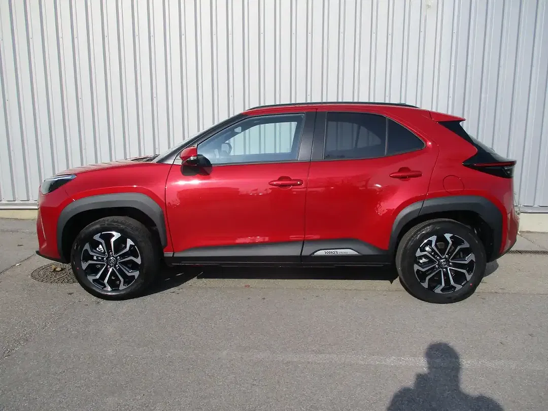 Toyota Yaris Cross 1.5 VVT-i AUT Hybrid Active - Thumbnail 4